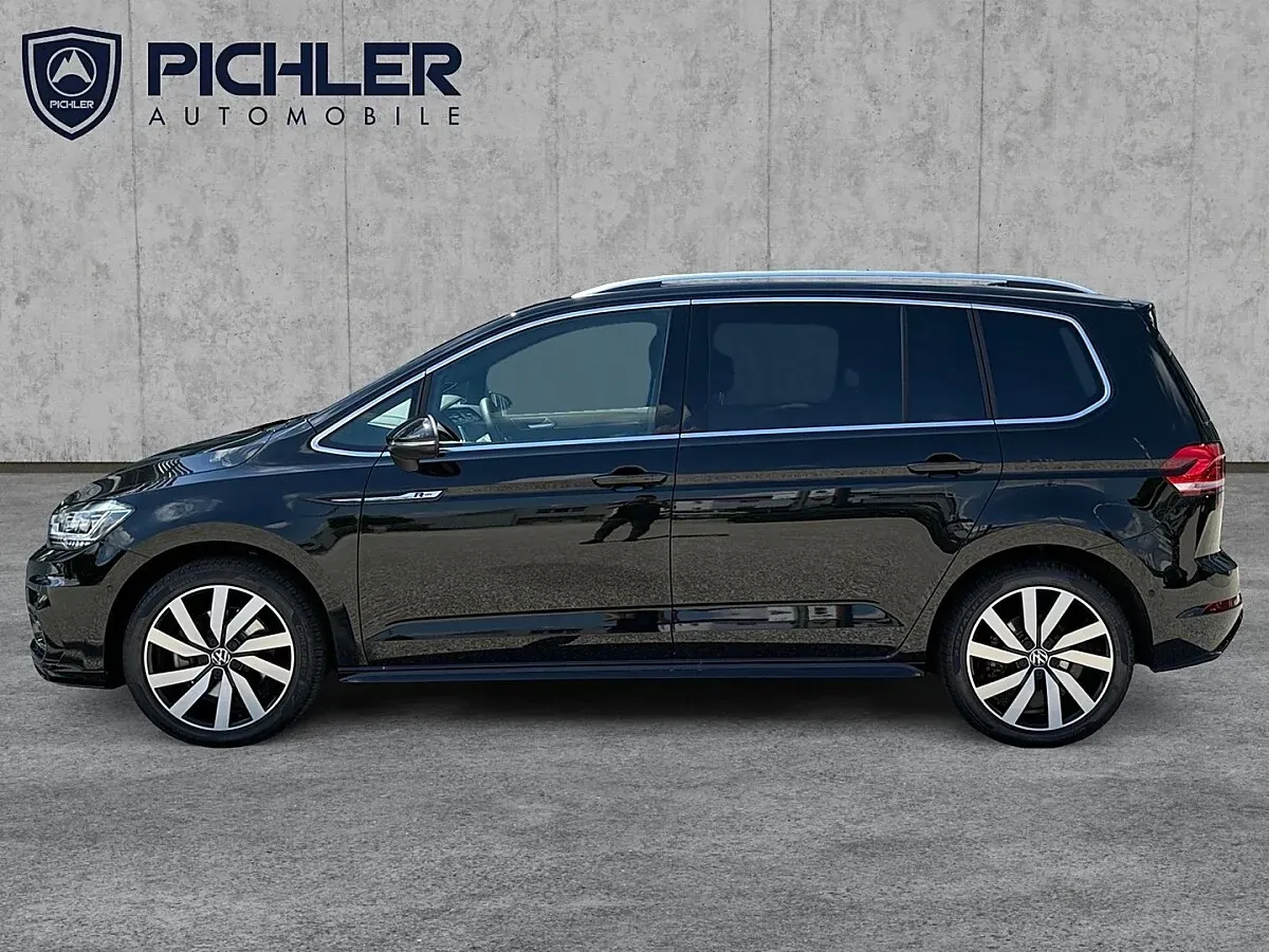 Volkswagen Touran 2026 photo 2