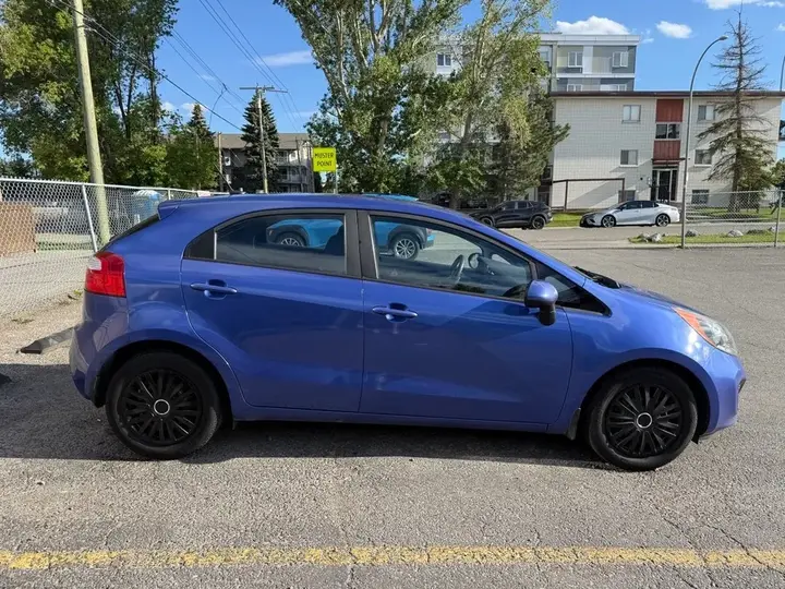 Kia Rio 2015 photo 3