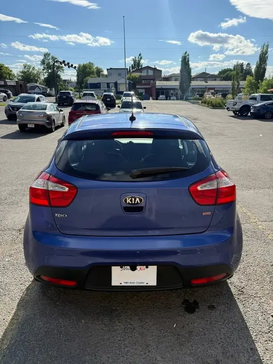 Kia Rio 2015 photo 4