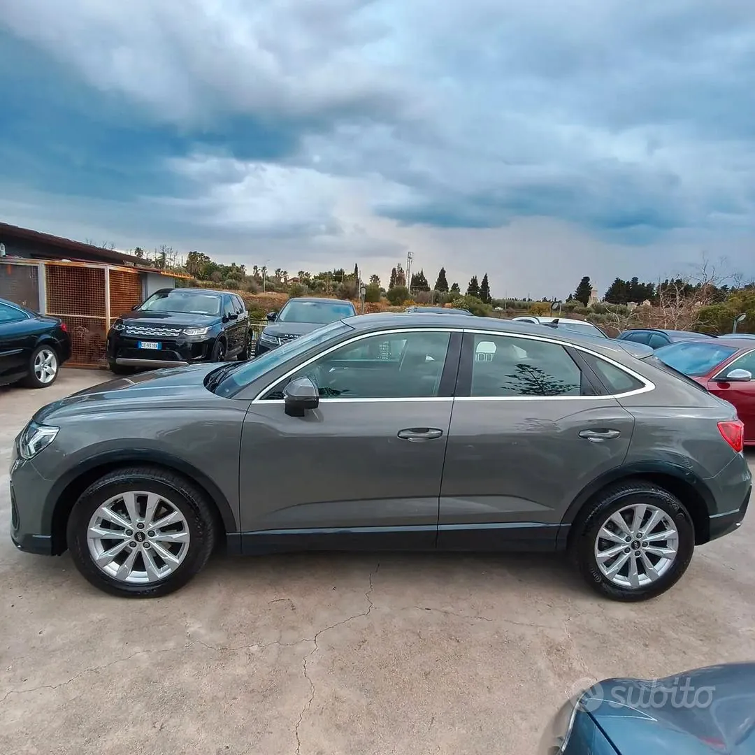 Audi Q3 2021 photo 4