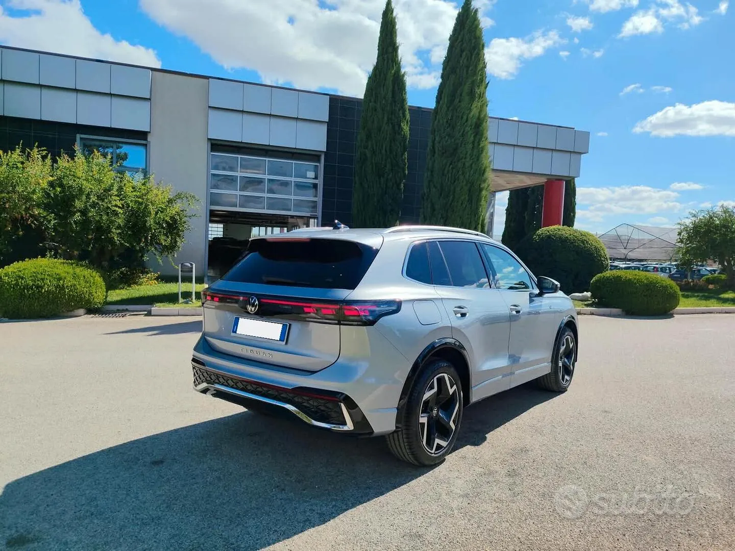 Volkswagen Tiguan 2024 photo 4
