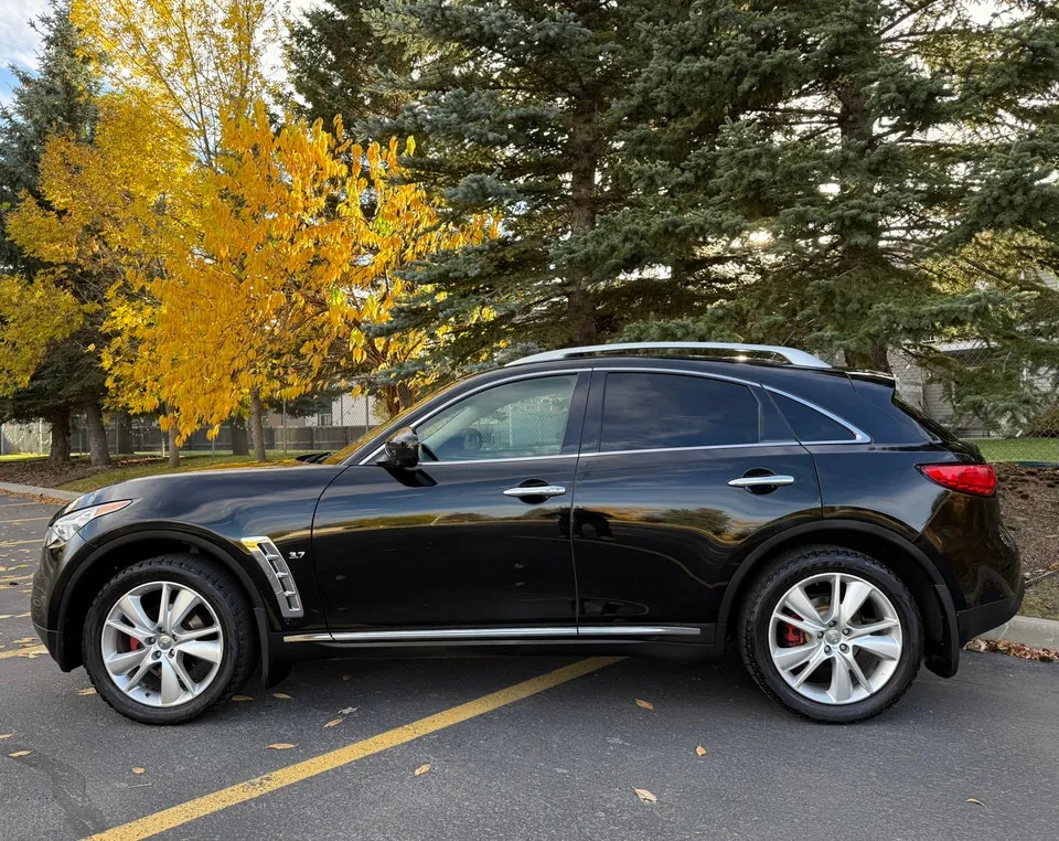 Infiniti Qx70 2015 photo 2