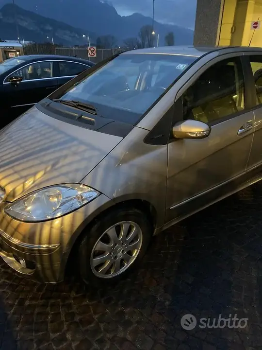 Mercedes-Benz A