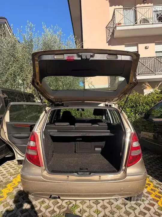 Mercedes-Benz A 2007 photo 4