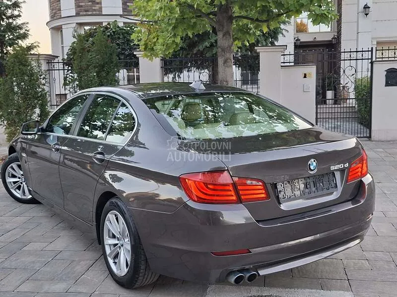BMW 520 2012 photo 3