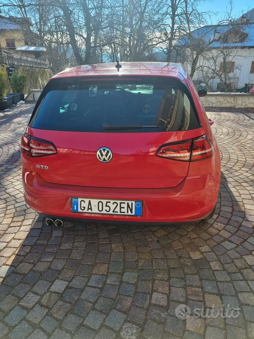 Volkswagen Golf 2015 photo 2