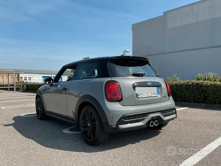 Mini Cooper S 2022 photo 2