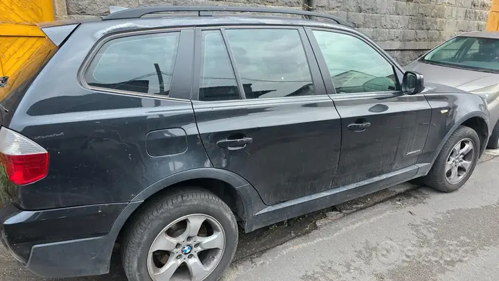BMW X3 2010 photo 3