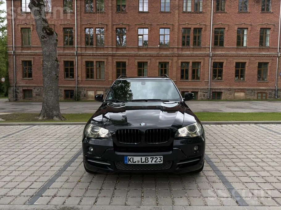BMW X5 2008 photo 2