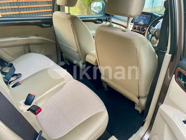 Mitsubishi Montero 2012 photo 5