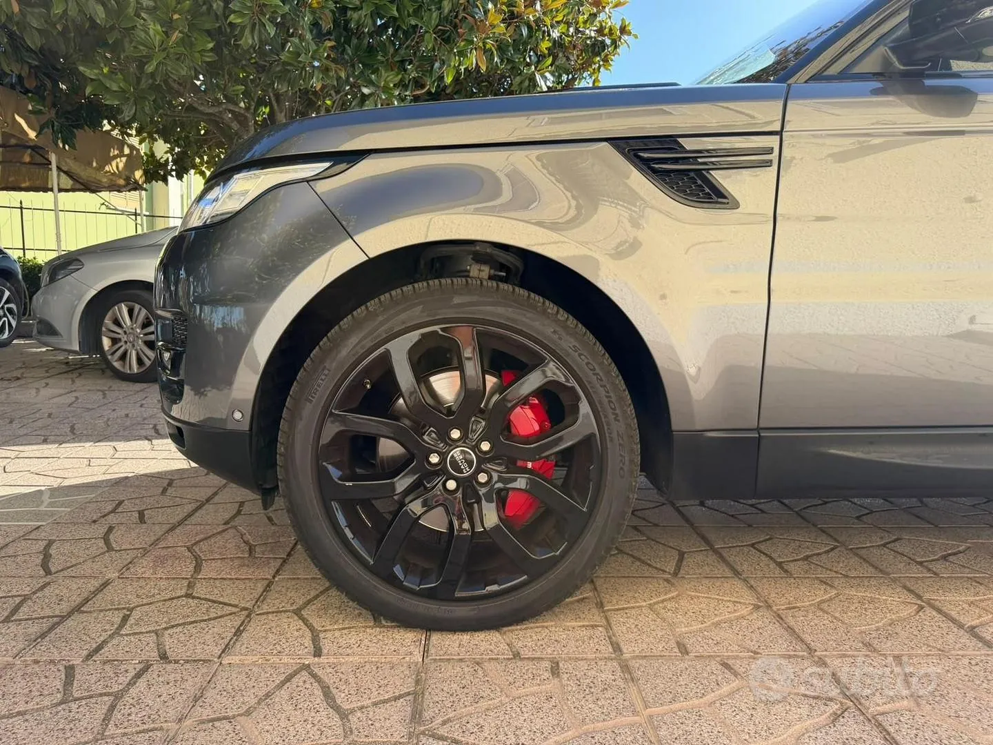 Land Rover Range Rover Sport 2017 photo 3