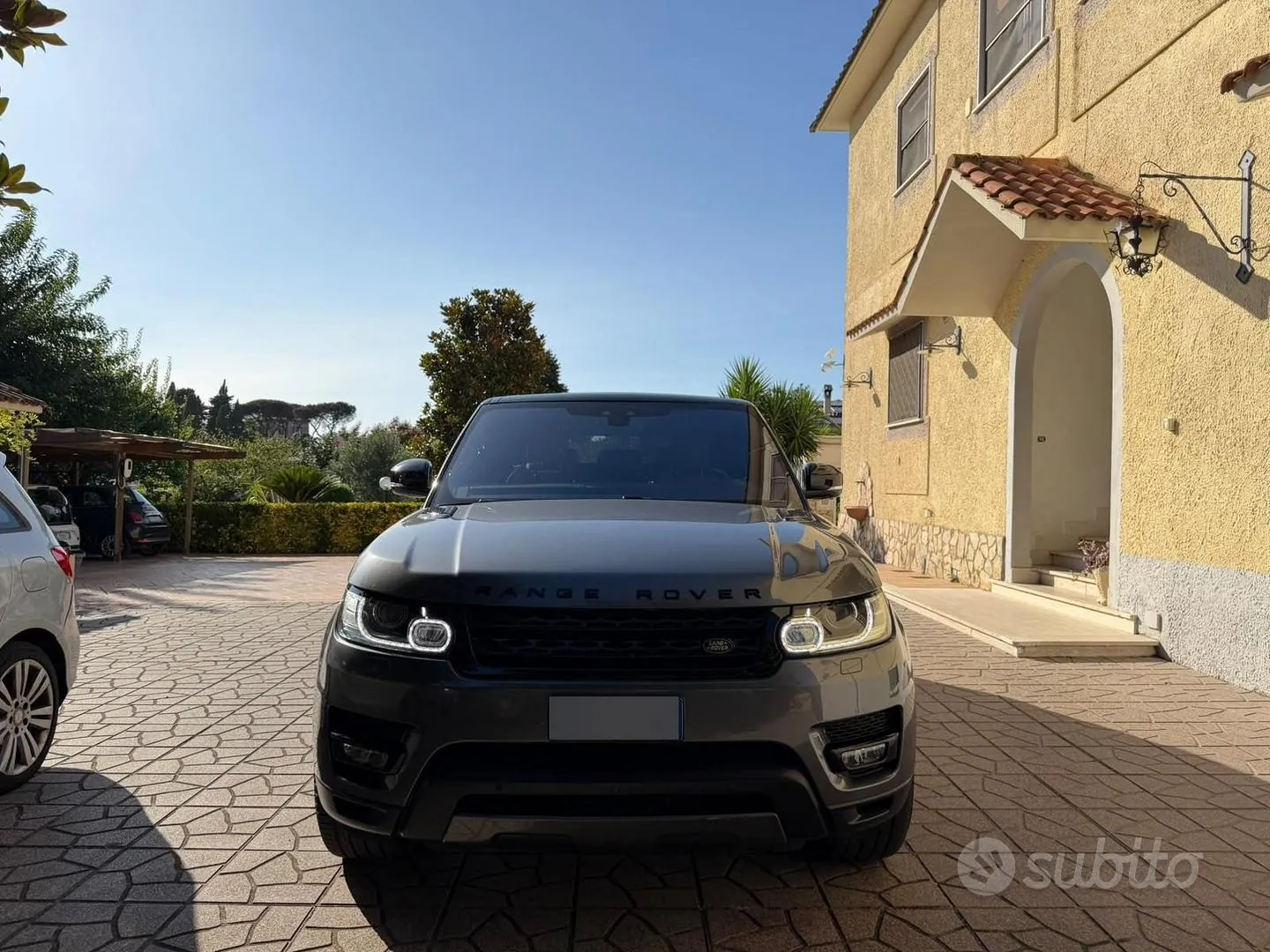 Land Rover Range Rover Sport 2017 photo 2