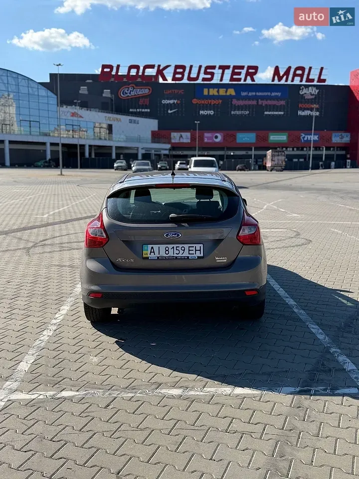Ford Focus 2013 photo 3