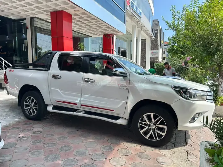 Toyota Hilux