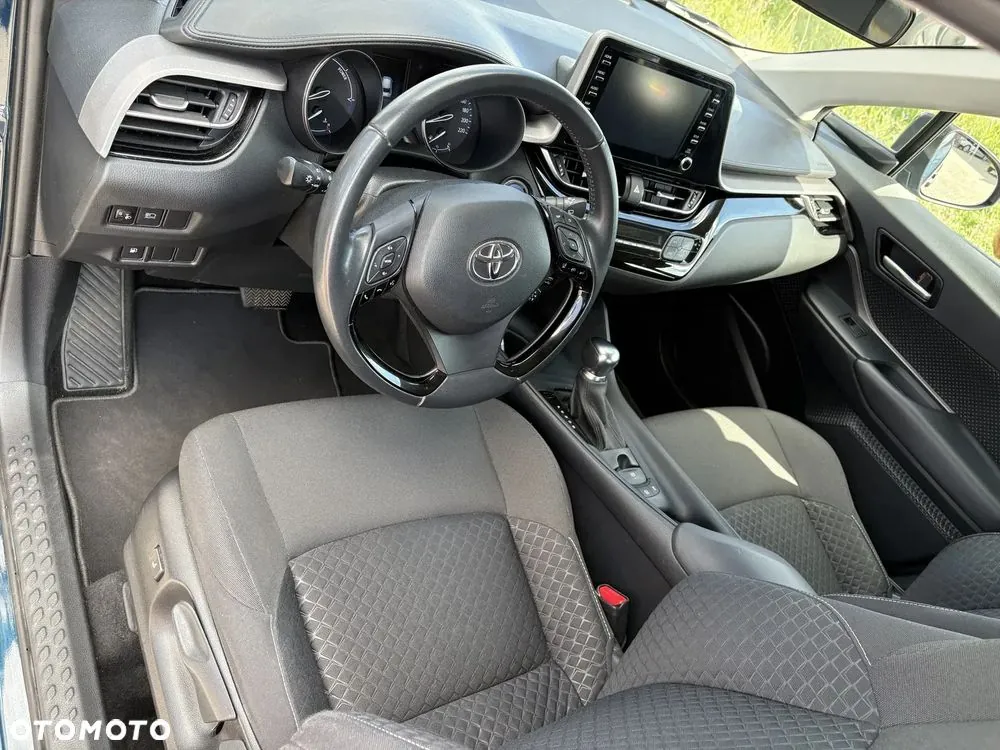 Toyota C-Hr 2023 photo 5