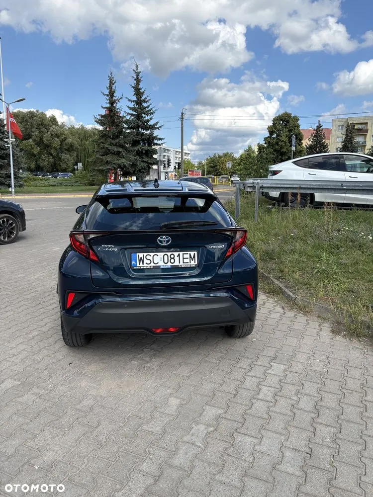 Toyota C-Hr 2023 photo 2