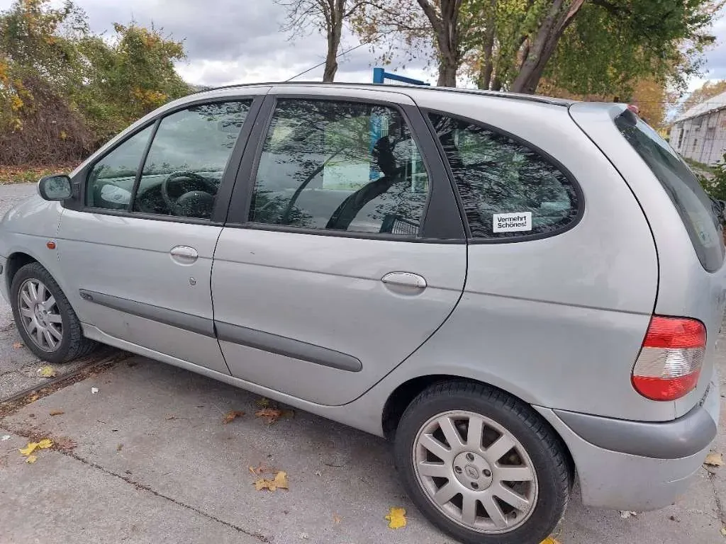 Renault Megane 2001 photo 3