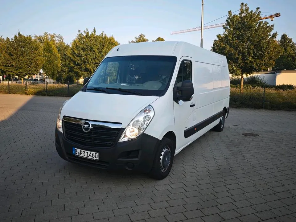 Opel Movano