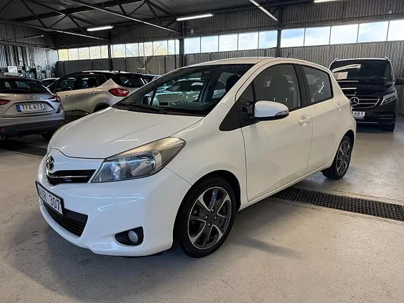 Toyota Yaris 2011 photo 3