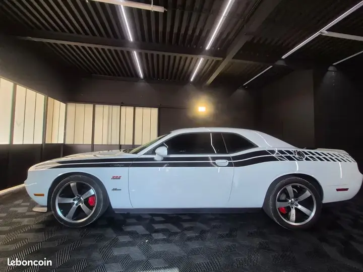 Dodge Challenger 2012 photo 5