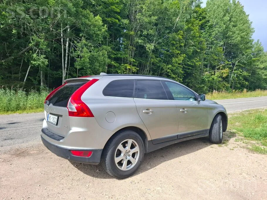 Volvo Xc 60 2012 photo 2