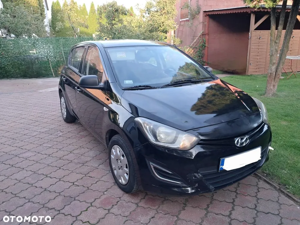Hyundai I20