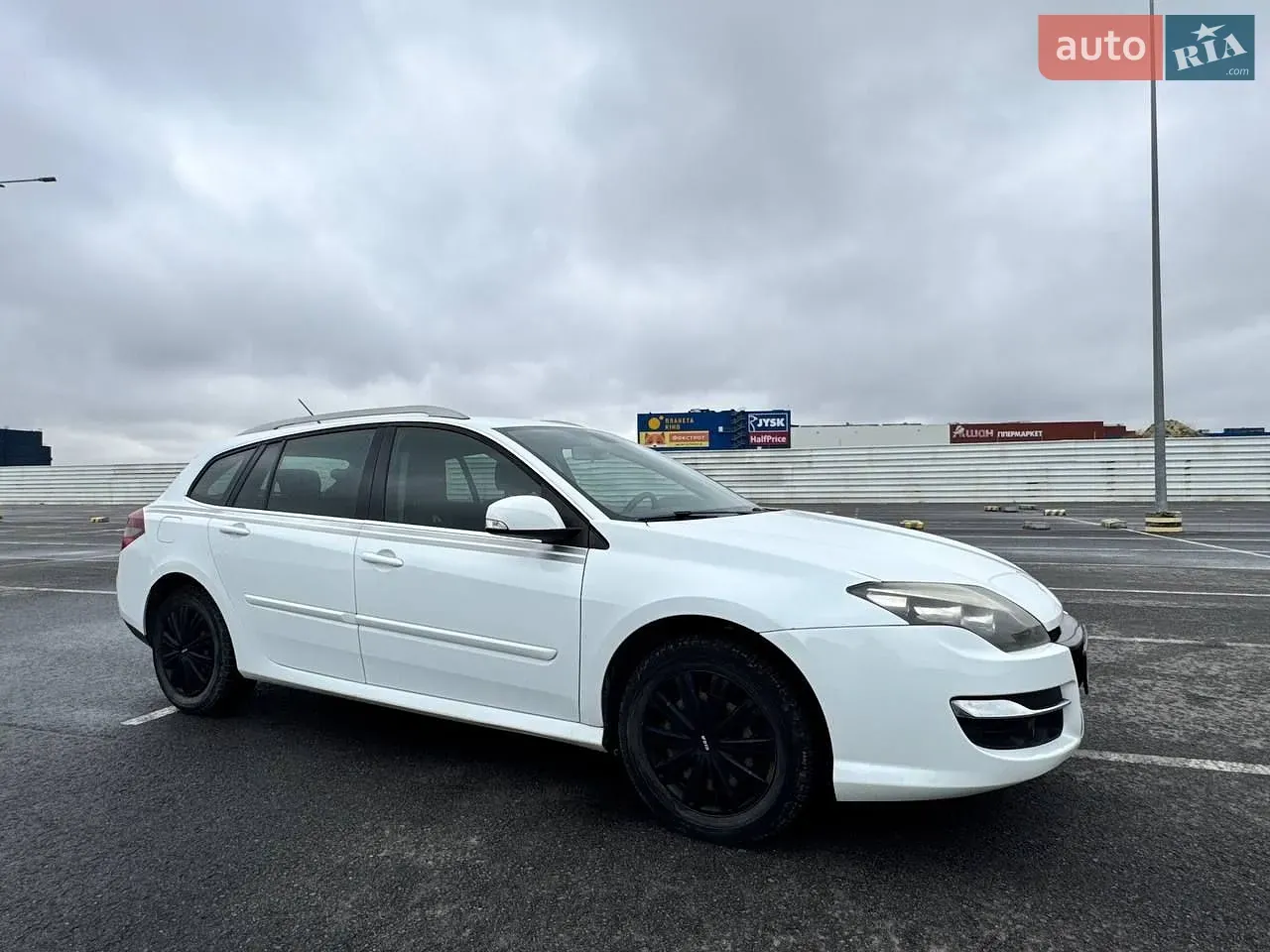 Renault Laguna 2010 photo 3