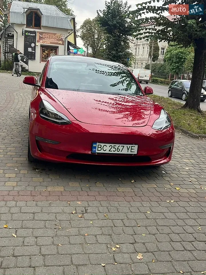 Tesla Model 3 2022 photo 5