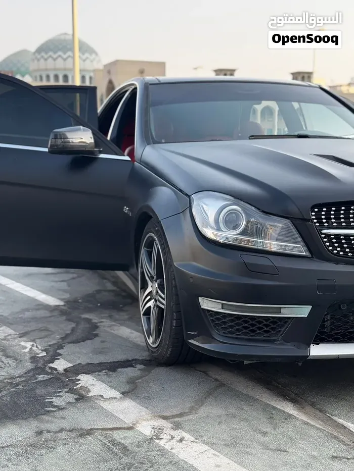 Mercedes-Benz C300