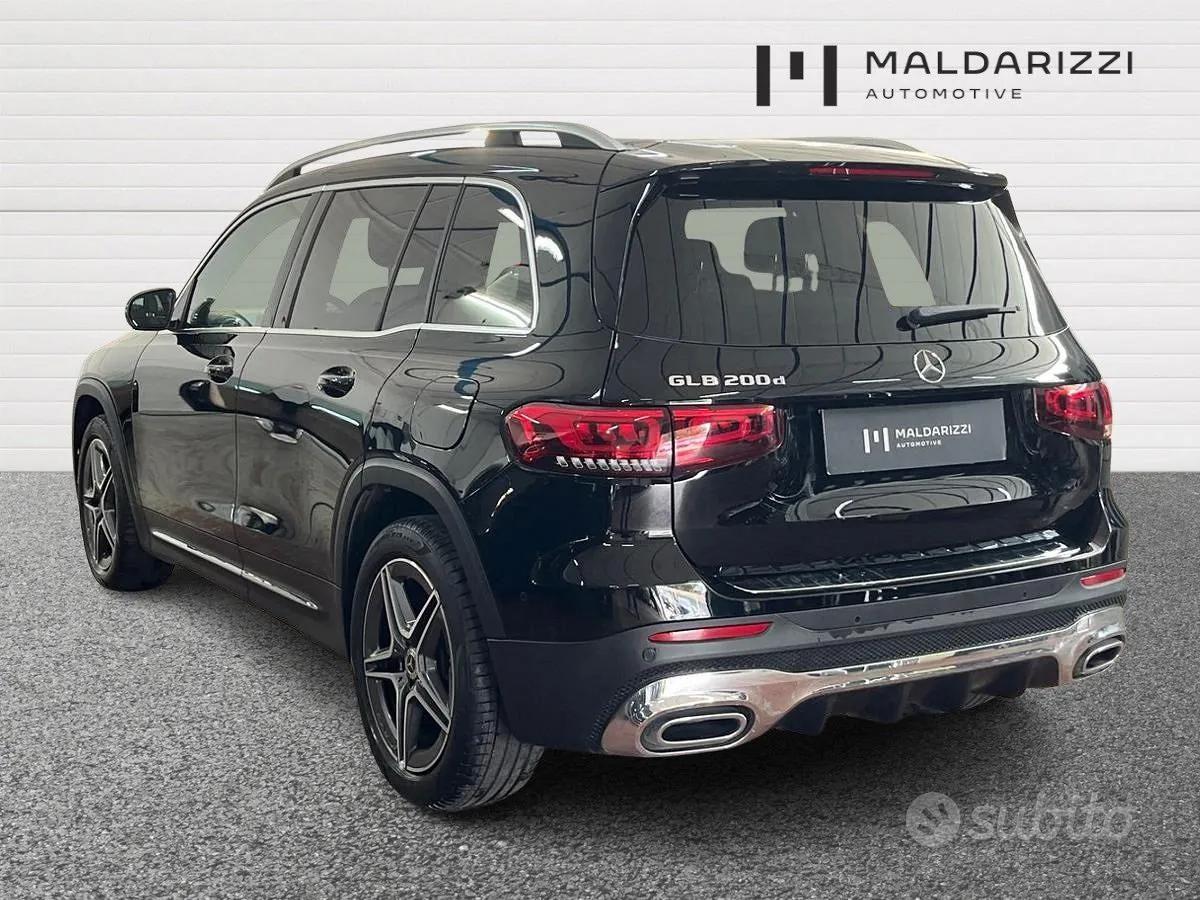 Mercedes-Benz Glb 2023 photo 4