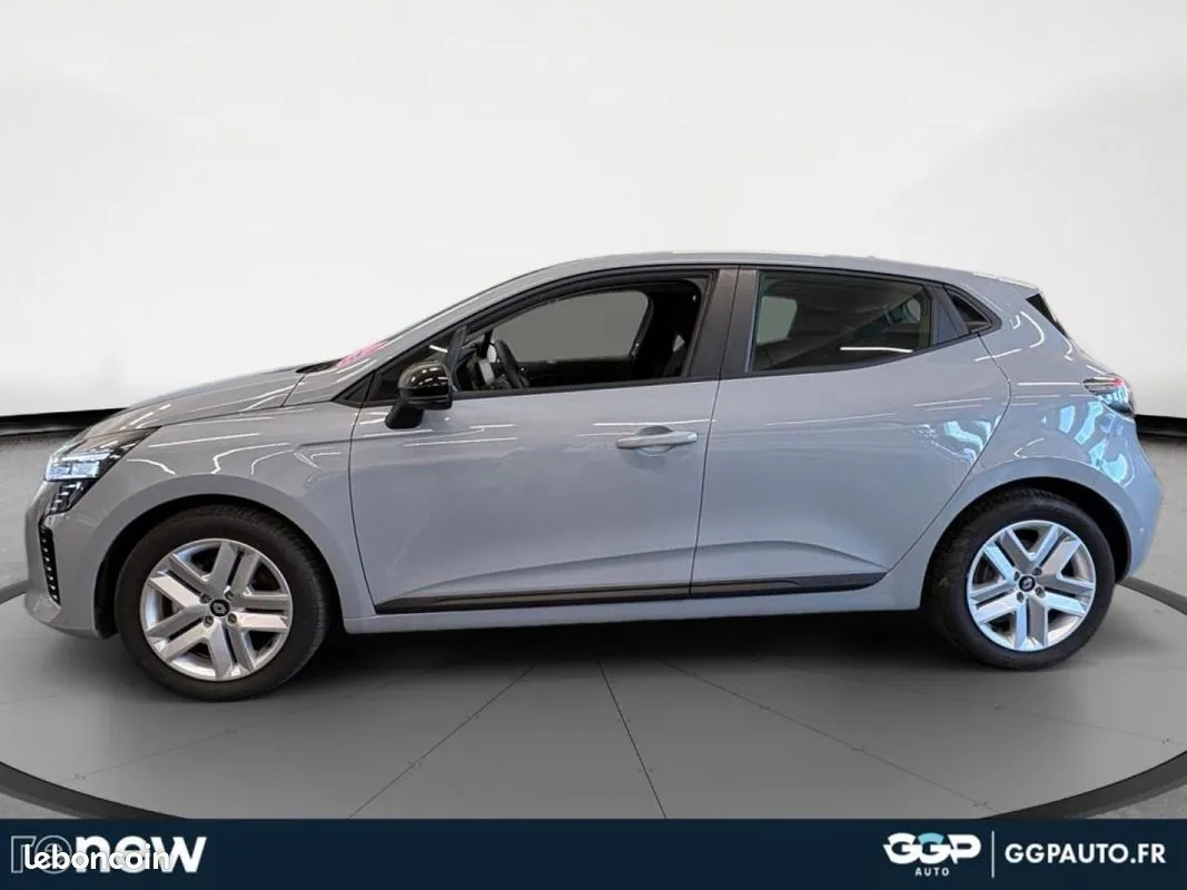 Renault Clio 2026 photo 2