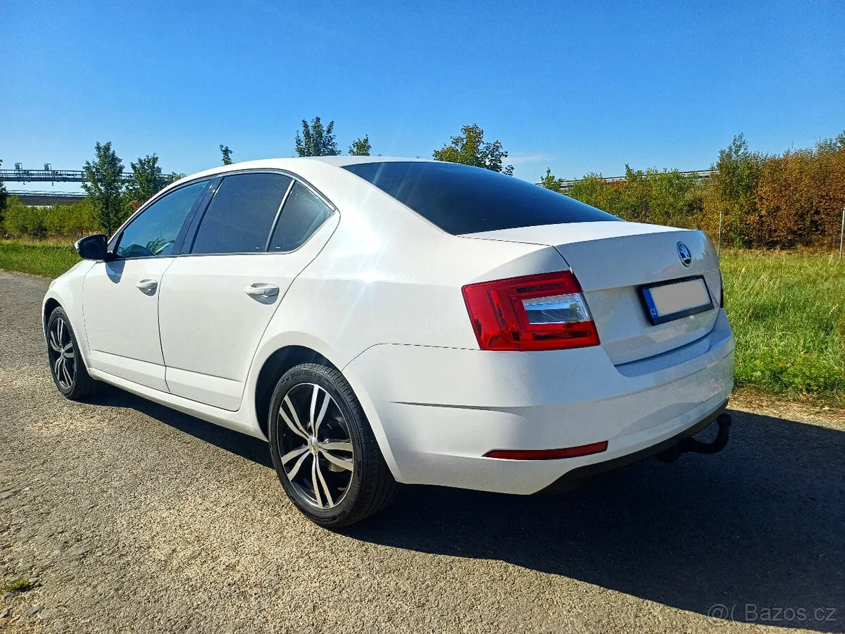 Skoda Octavia 2017 photo 2