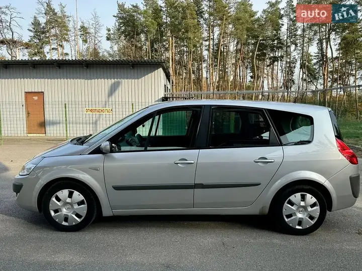 Renault Grand Scenic 2006 photo 4
