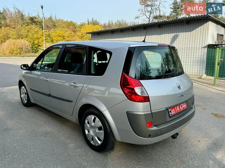 Renault Grand Scenic 2006 photo 5