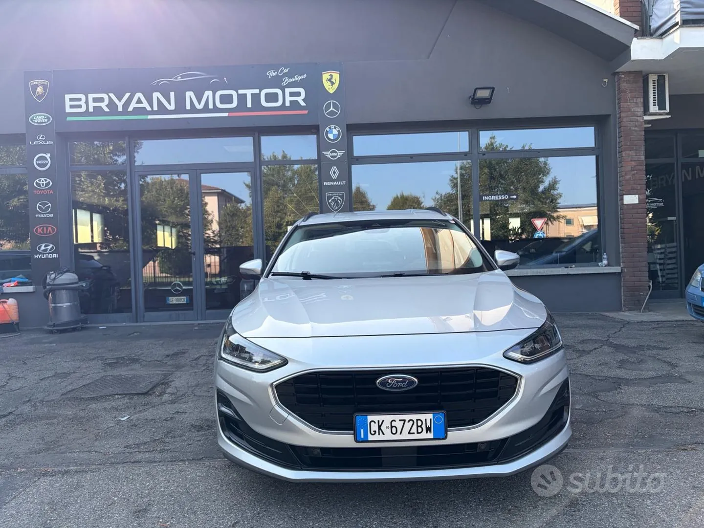 Ford Focus 2022 photo 2