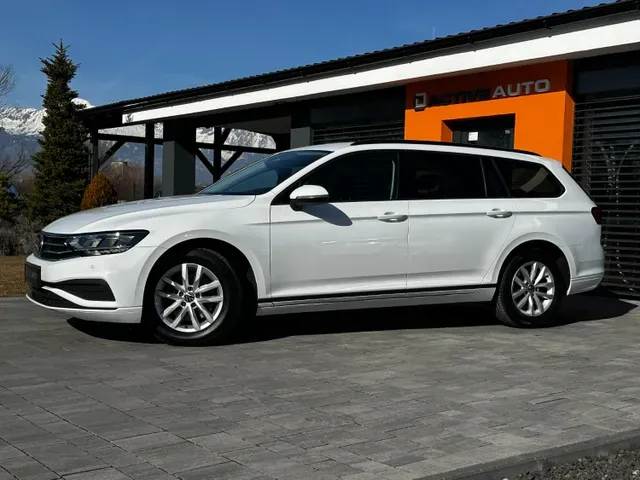 Volkswagen Passat Variant 2021 photo 2
