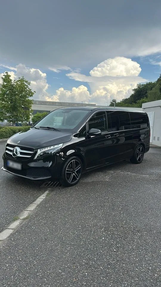 Mercedes-Benz V-Class