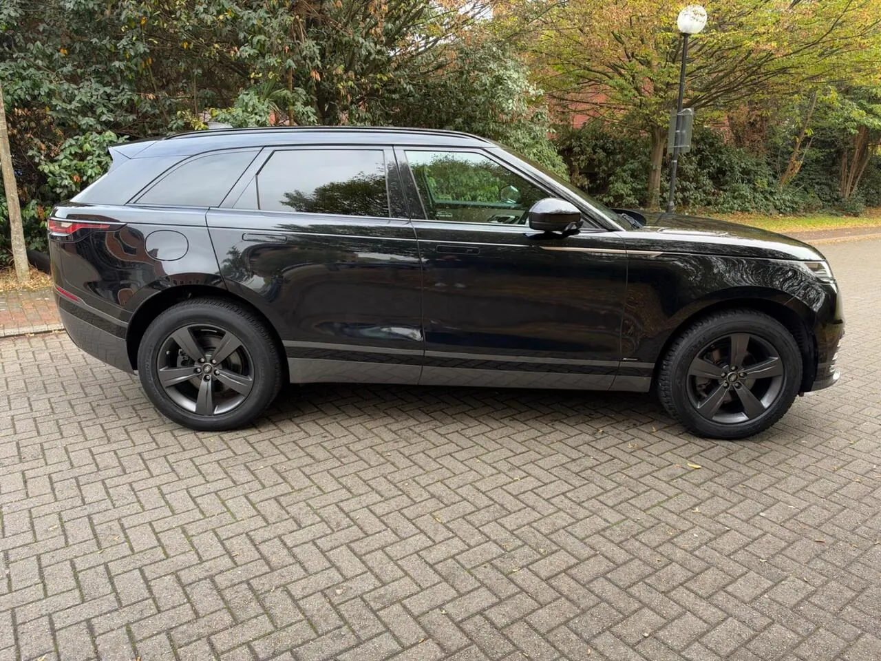 Land Rover Range Rover Velar 2019 photo 5