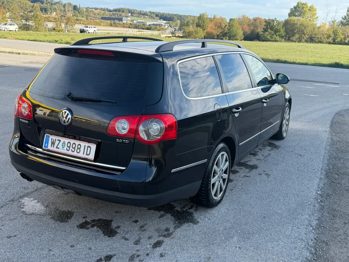 Volkswagen Passat 2009 photo 2