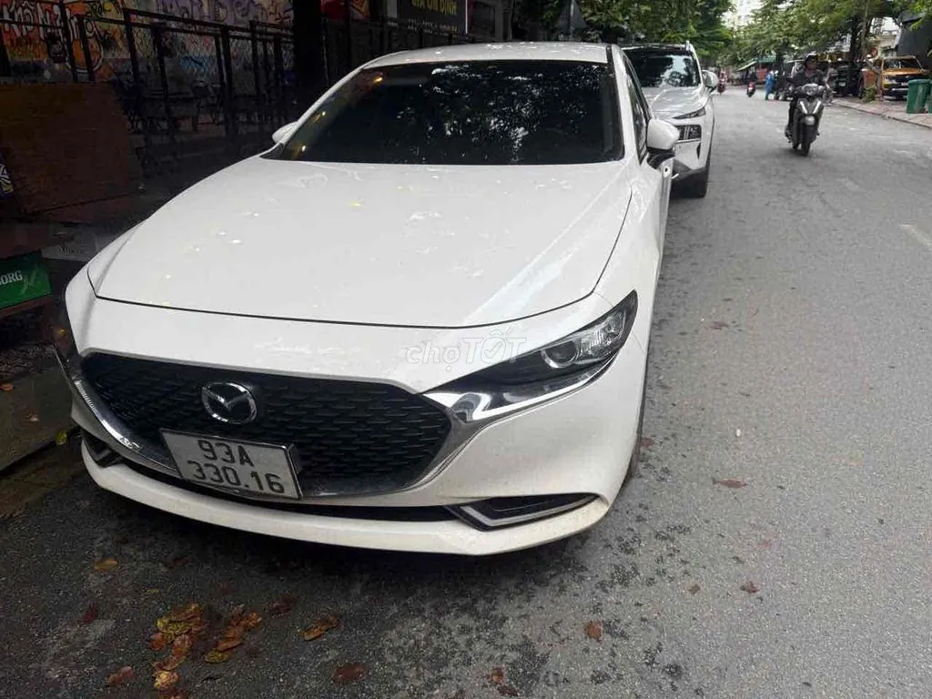 Mazda 3 2022 photo 3