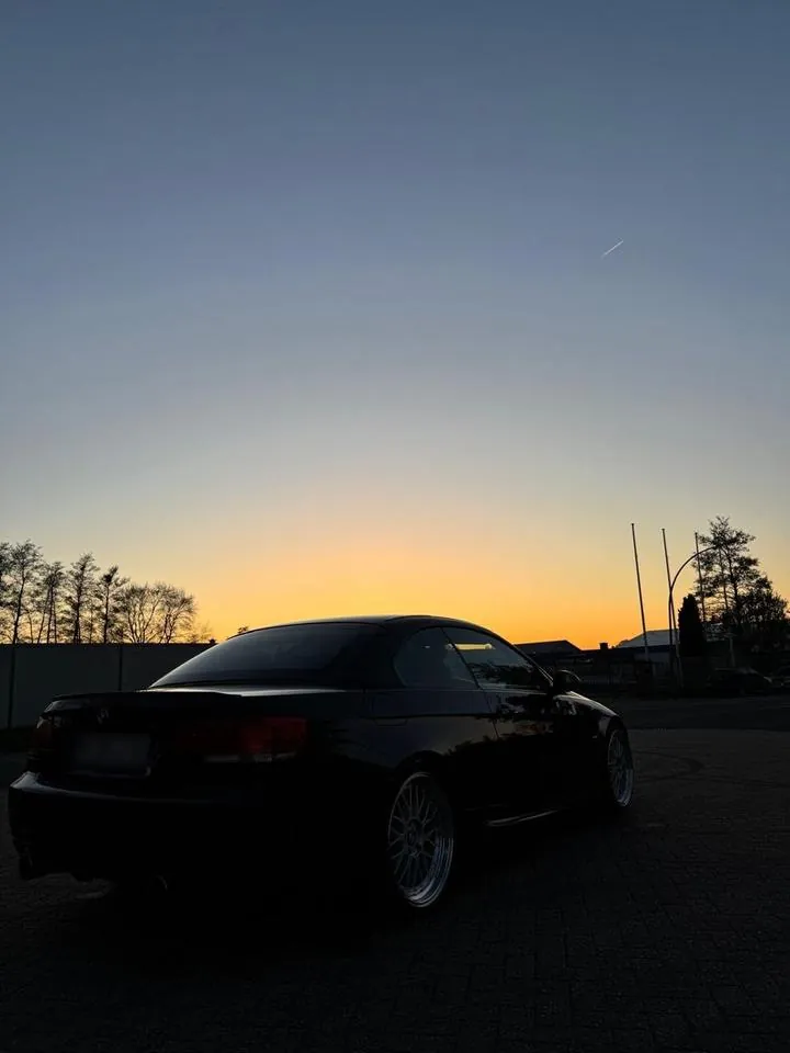 BMW 330I