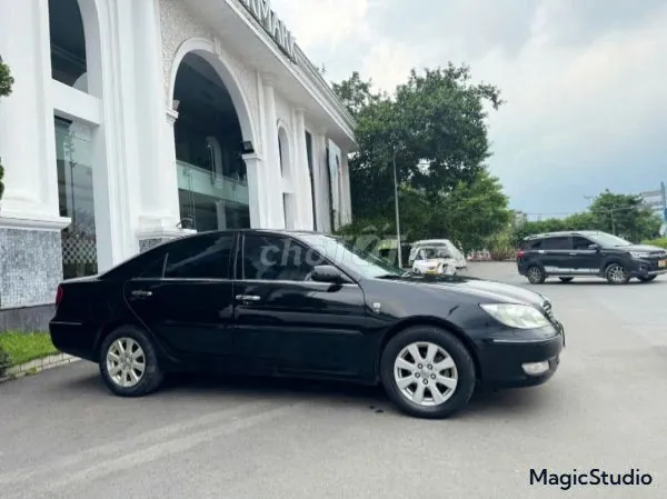 Toyota Camry 2004 photo 2