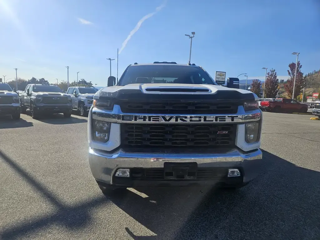 Chevrolet Silverado 3500 2022 photo 2