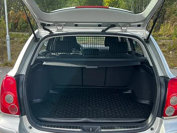 Toyota Avensis 2007 photo 4