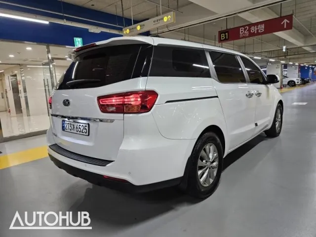 Kia Carnival 2019 photo 4