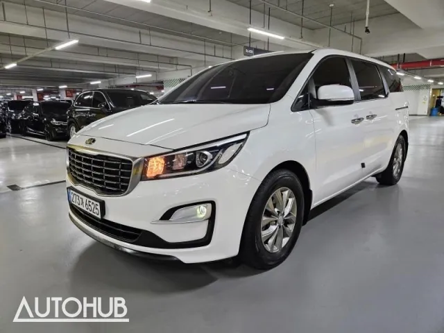 Kia Carnival 2019 photo 2