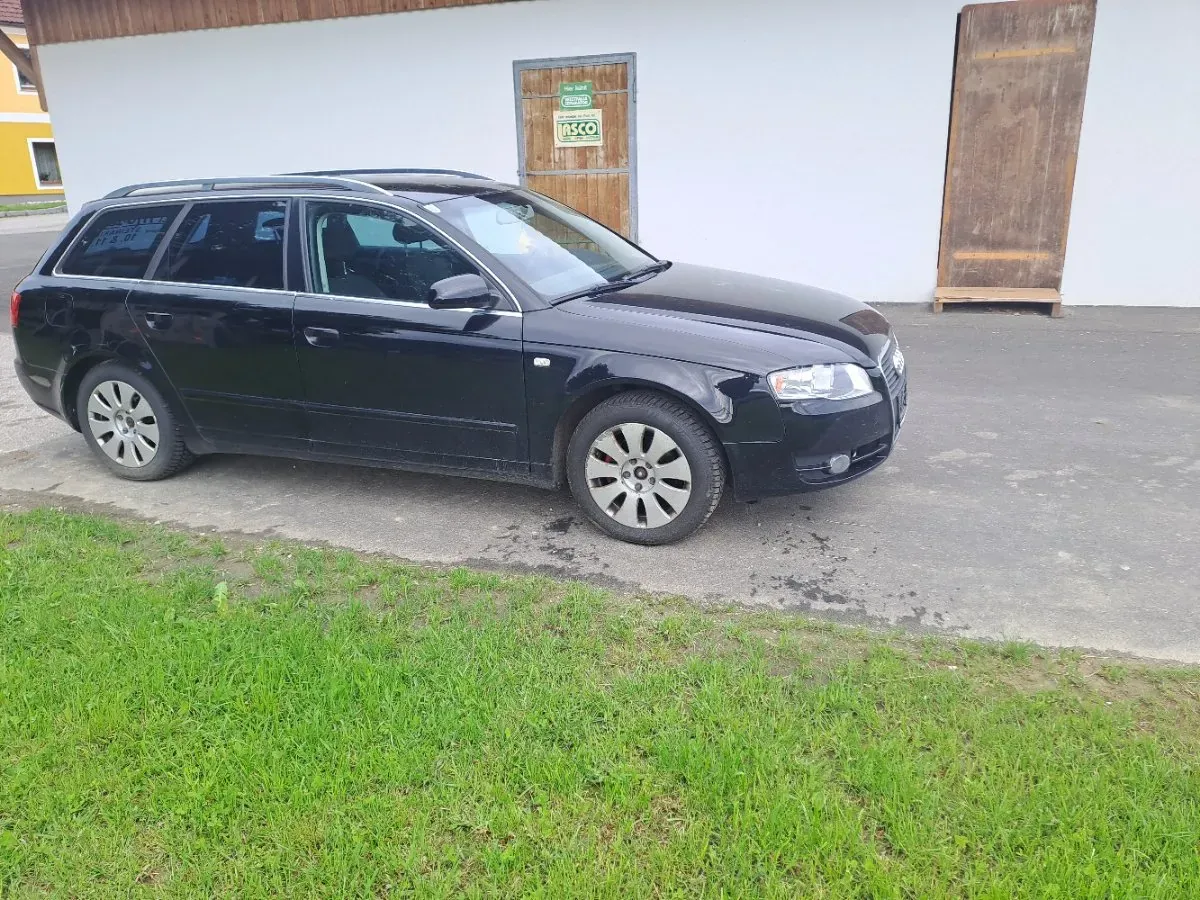 Audi A4 2006 photo 2