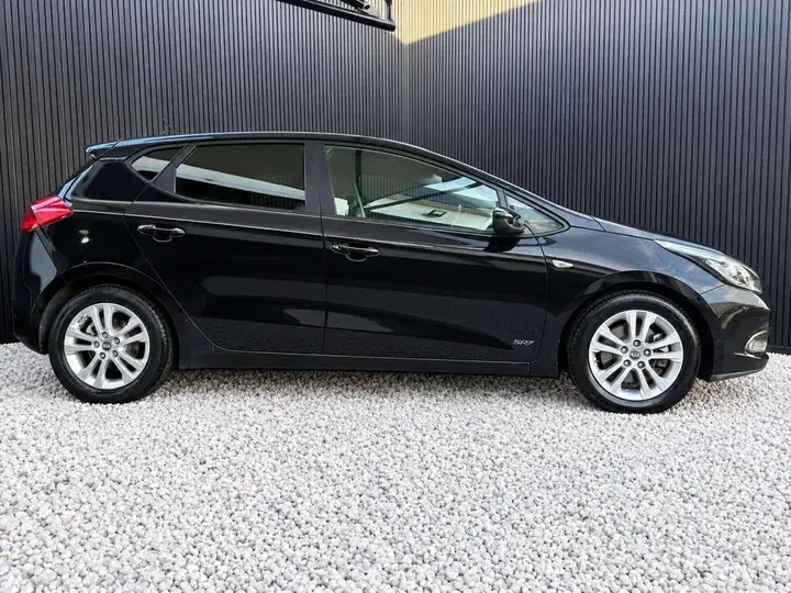 Kia Ceed 2015 photo 2