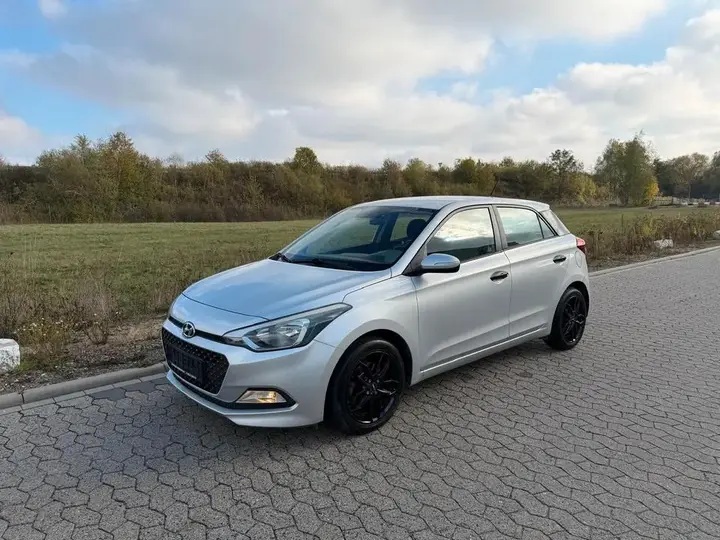 Hyundai I20