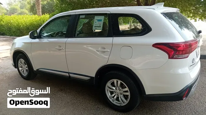 Mitsubishi Outlander 2019 photo 4